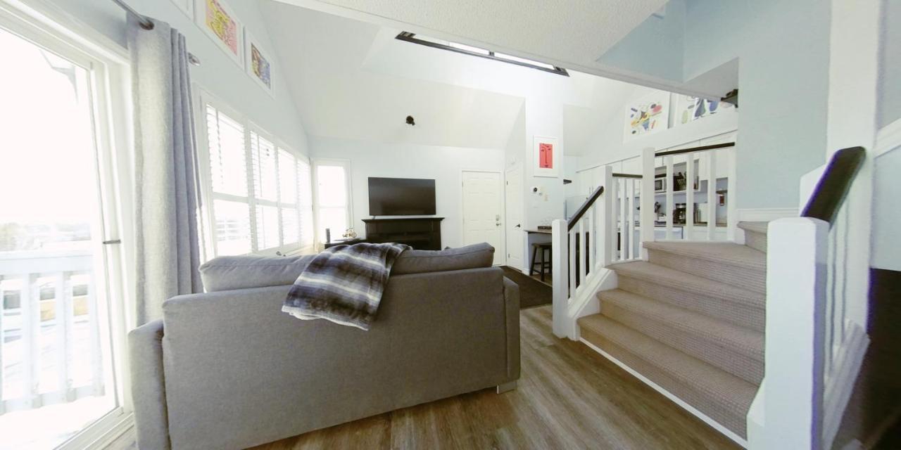 Artistic Hillside Loft Villa Blue Mountains Exterior photo